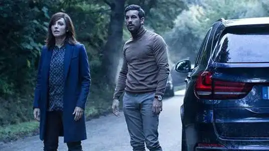უხილავი სტუმარი (ქართულად) / The Invisible Guest / Contratiempo / uxilavi stumari (qartulad)